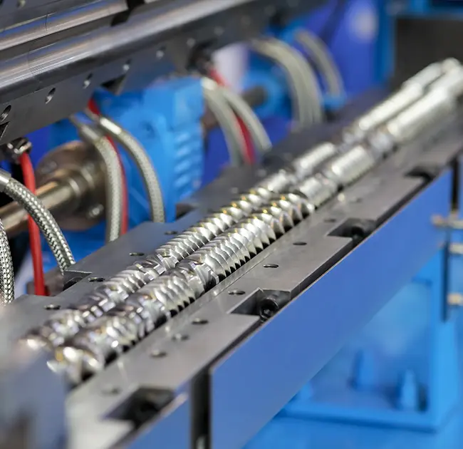 Ikki vintli ko'pikli granulatorning ish jarayoni va foydalanish ehtiyot choralari